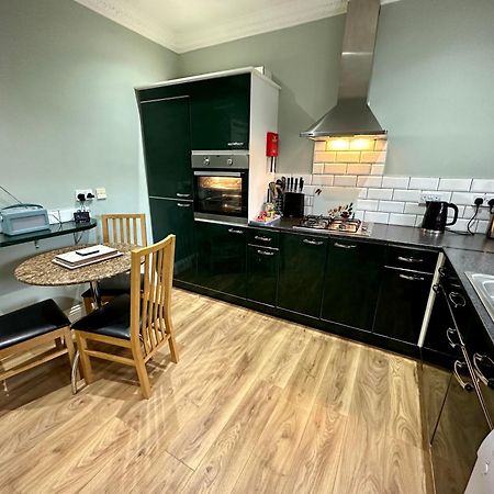 Roker Cottage, Luxury Seaside Apartment, Private Parking, Sky Tv Sunderland  Dış mekan fotoğraf