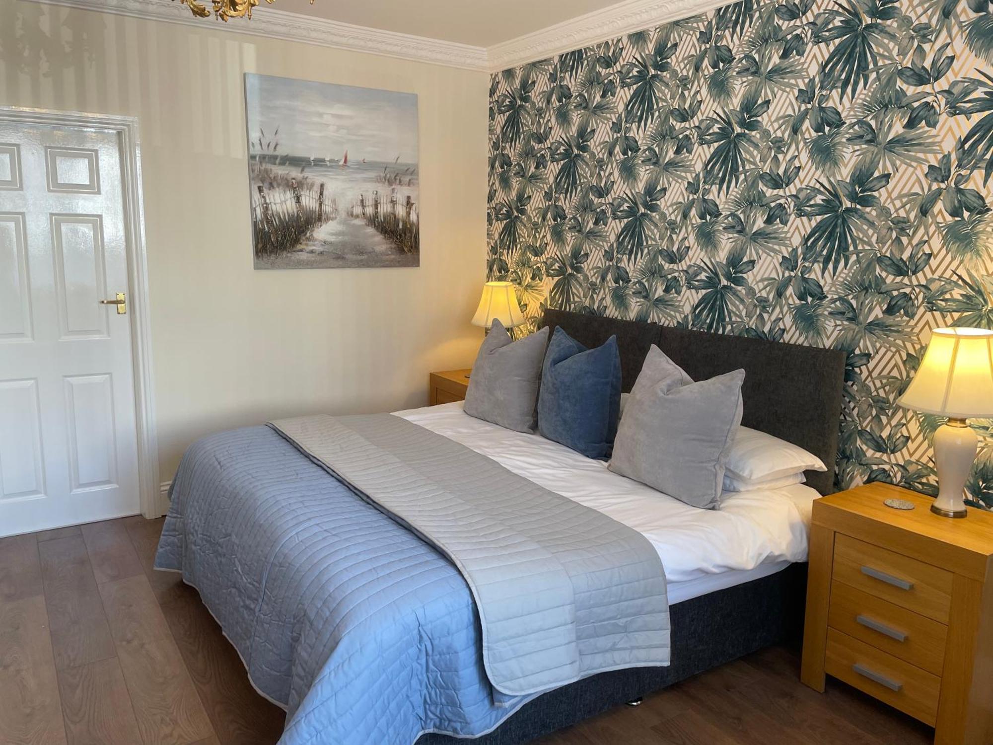 Roker Cottage, Luxury Seaside Apartment, Private Parking, Sky Tv Sunderland  Dış mekan fotoğraf